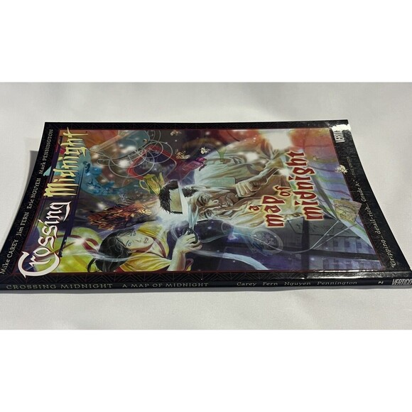 Crossing Midnight #2 (DC Comics, April 2008) Trade Paperback Graphic Novel - Picture 3 of 9